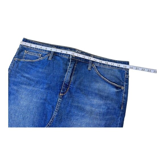 Universal Thread Denim Blue Jean Short Mini Skirt SZ 18/34 Medium Raw Hem - Picture 7 of 10